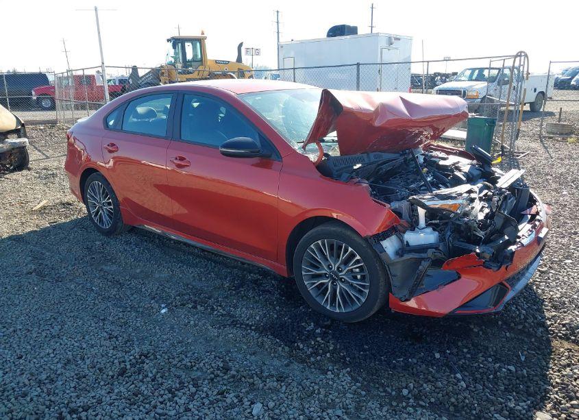 2023 Kia Forte GT-LINE (VIN 3KPF54AD1PE533304) main photo