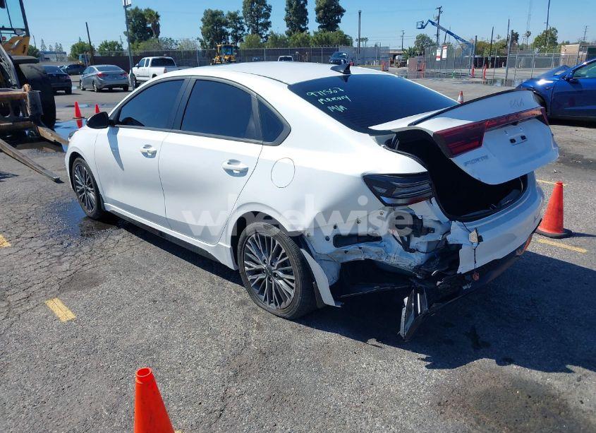Photo 3 of 2023 Kia Forte GT-LINE (VIN 3KPF54AD1PE541211)