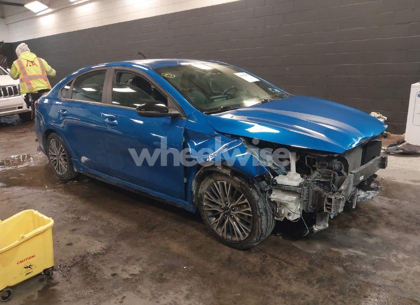 2023 Kia Forte GT-LINE (VIN 3KPF54AD1PE568375) main photo