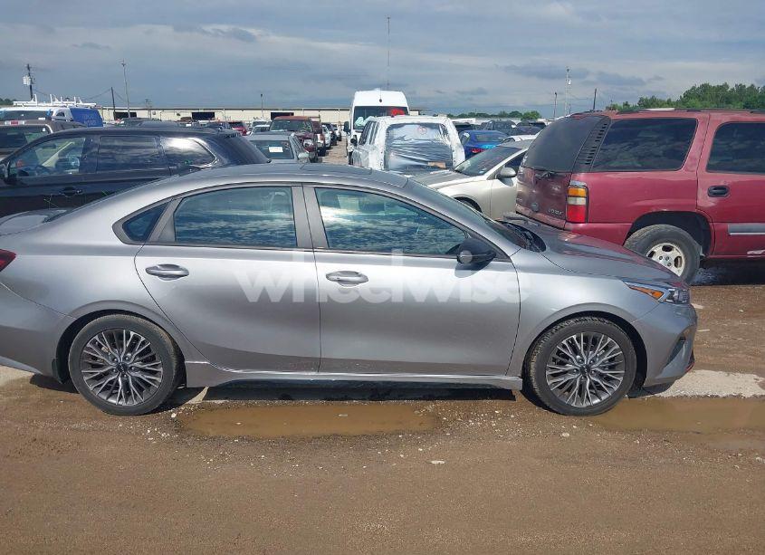 Photo 13 of 2023 Kia Forte GT-LINE (VIN 3KPF54AD1PE580011)