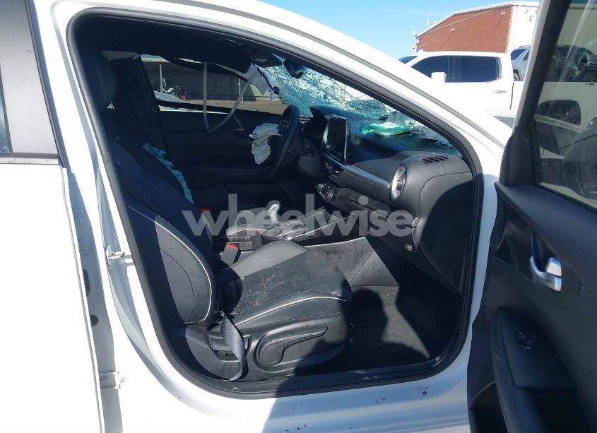 Photo 5 of 2023 Kia Forte GT-LINE (VIN 3KPF54AD1PE619955)