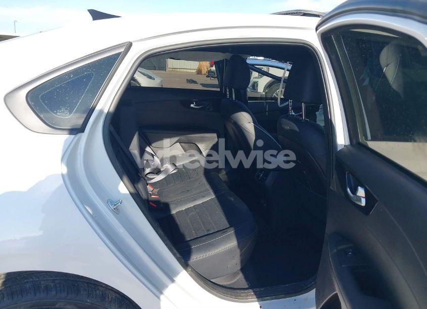 Photo 8 of 2023 Kia Forte GT-LINE (VIN 3KPF54AD1PE619955)