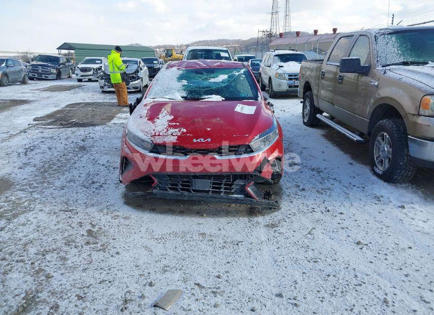 Photo 12 of 2024 Kia Forte GT-LINE (VIN 3KPF54AD1RE774587)