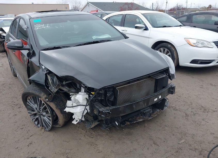 Photo 6 of 2024 Kia Forte GT-LINE (VIN 3KPF54AD1RE778283)