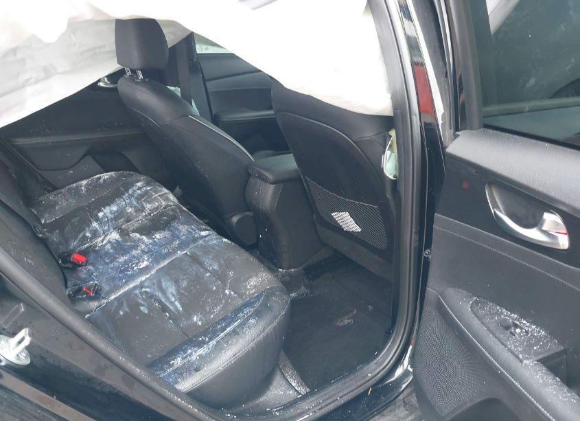 Photo 8 of 2024 Kia Forte GT-LINE (VIN 3KPF54AD1RE778283)