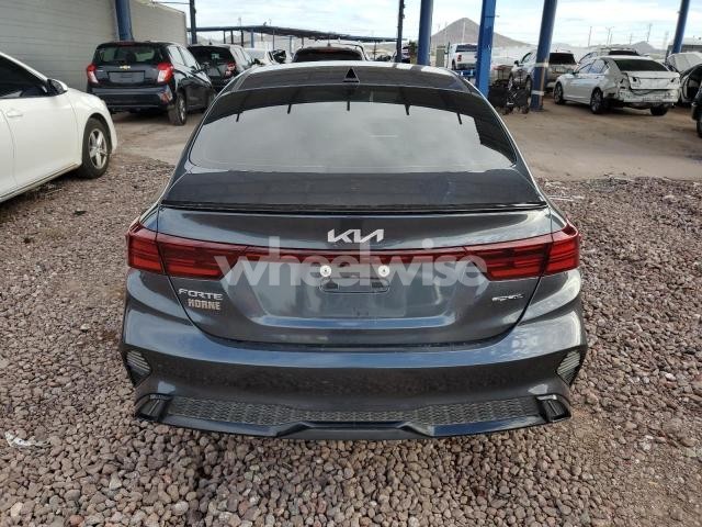 Photo 4 of 2024 KIA FORTE GT LINE (VIN 3KPF54AD1RE802467)