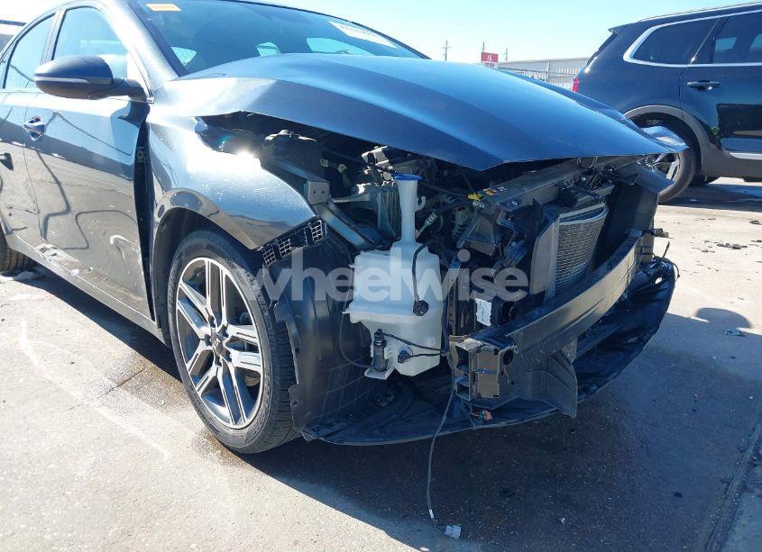 Photo 6 of 2019 Kia Forte EX (VIN 3KPF54AD2KE028669)