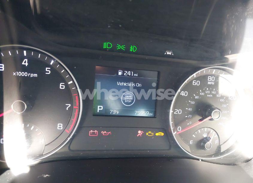 Photo 7 of 2019 Kia Forte EX (VIN 3KPF54AD2KE028669)