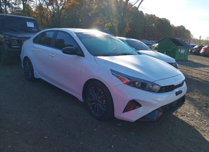 2022 Kia Forte GT-LINE (VIN 3KPF54AD2NE500938) main photo