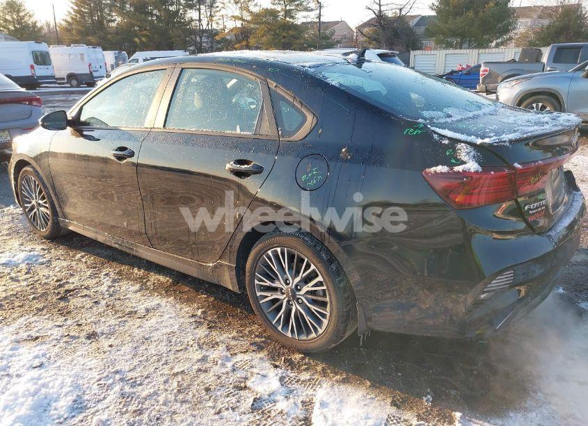 Photo 3 of 2023 Kia Forte GT-LINE (VIN 3KPF54AD2PE534865)