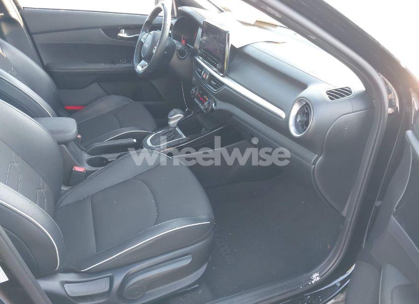 Photo 5 of 2023 Kia Forte GT-LINE (VIN 3KPF54AD2PE534865)