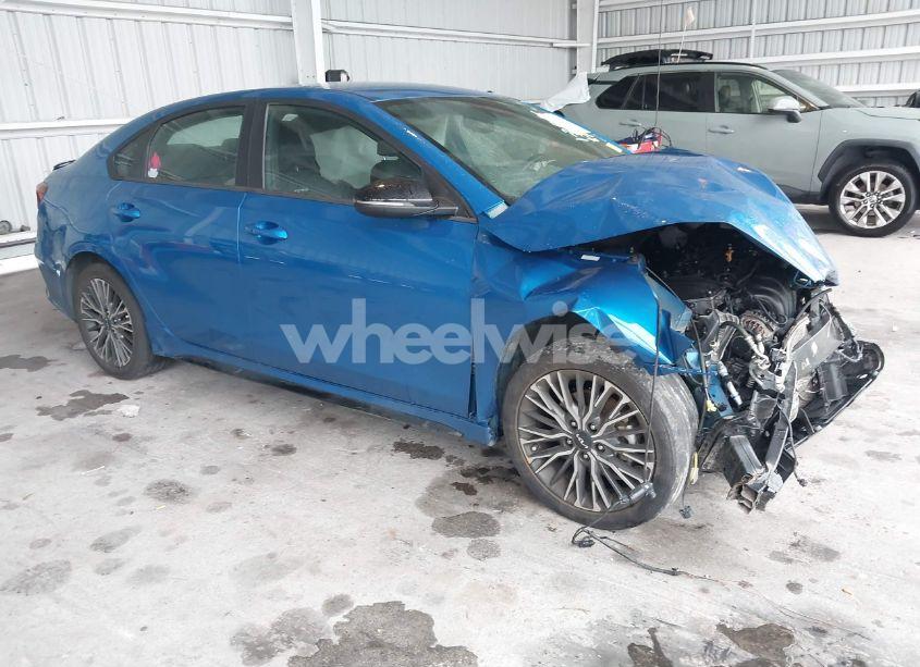 2023 Kia Forte GT-LINE (VIN 3KPF54AD2PE572354) main photo