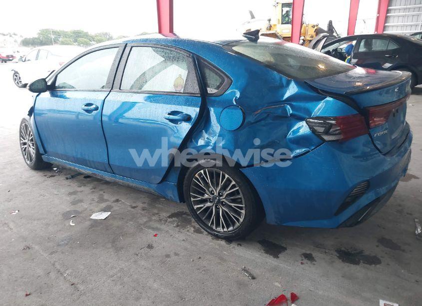 Photo 3 of 2023 Kia Forte GT-LINE (VIN 3KPF54AD2PE572354)