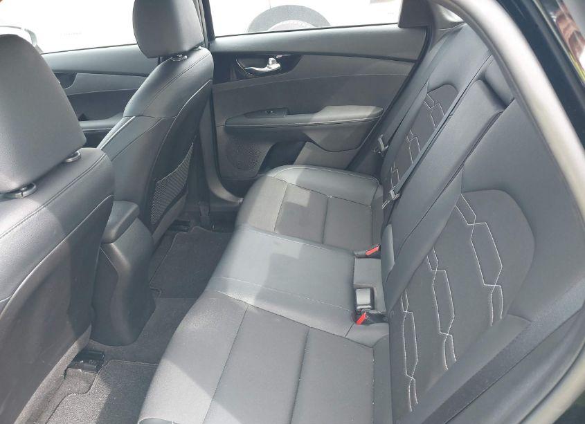 Photo 8 of 2023 Kia Forte GT-LINE (VIN 3KPF54AD2PE586514)