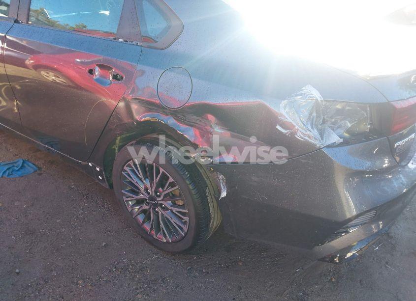 Photo 6 of 2023 Kia Forte GT-LINE (VIN 3KPF54AD2PE610231)