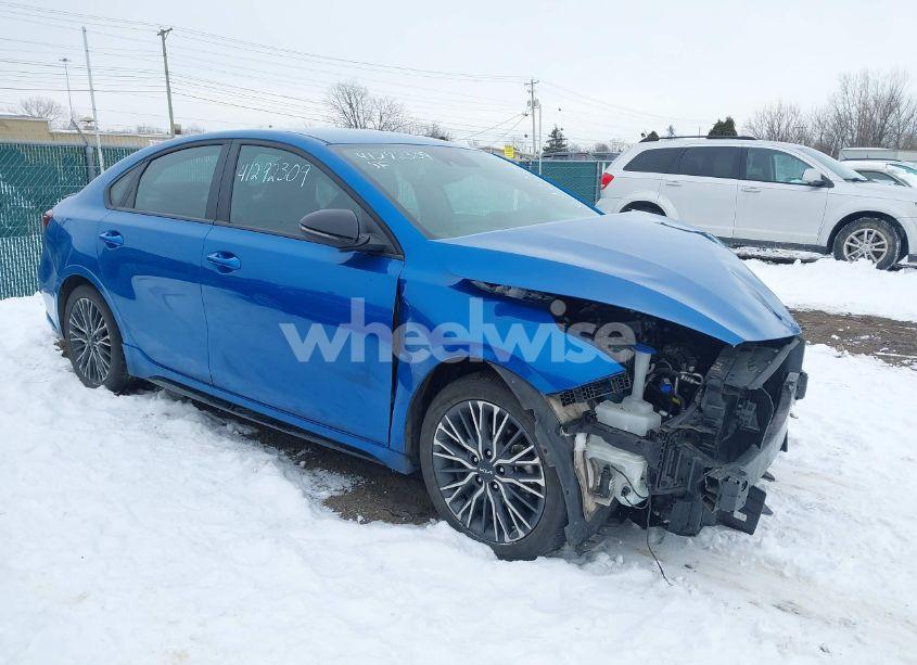 2023 Kia Forte GT-LINE (VIN 3KPF54AD2PE620273) main photo