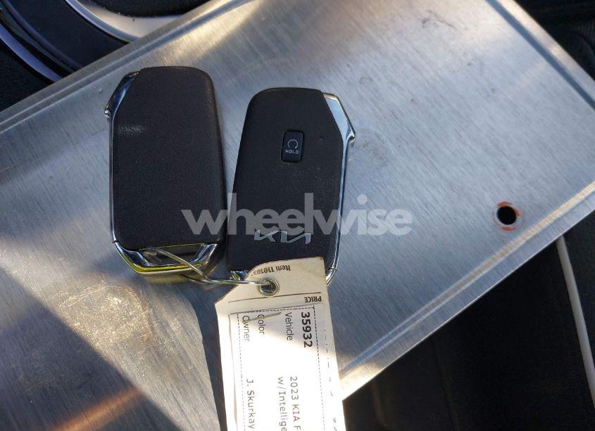 Photo 11 of 2023 Kia Forte GT-LINE (VIN 3KPF54AD2PE631208)