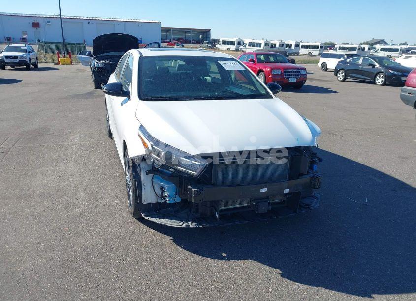 Photo 6 of 2023 Kia Forte GT-LINE (VIN 3KPF54AD2PE631208)