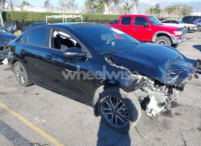 2023 Kia Forte GT-LINE (VIN 3KPF54AD2PE647702) main photo