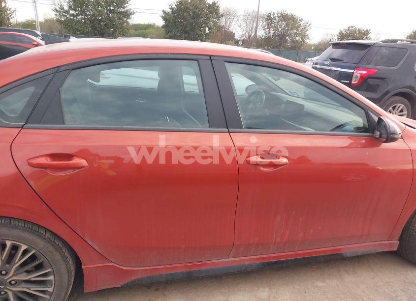 Photo 13 of 2024 Kia Forte GT-LINE (VIN 3KPF54AD2RE691525)