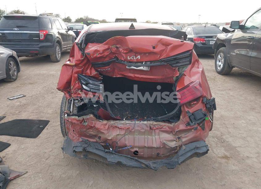 Photo 16 of 2024 Kia Forte GT-LINE (VIN 3KPF54AD2RE691525)