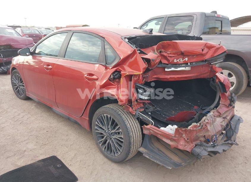 Photo 3 of 2024 Kia Forte GT-LINE (VIN 3KPF54AD2RE691525)