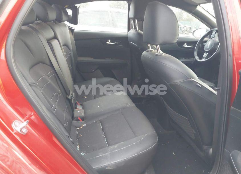 Photo 8 of 2024 Kia Forte GT-LINE (VIN 3KPF54AD2RE691525)