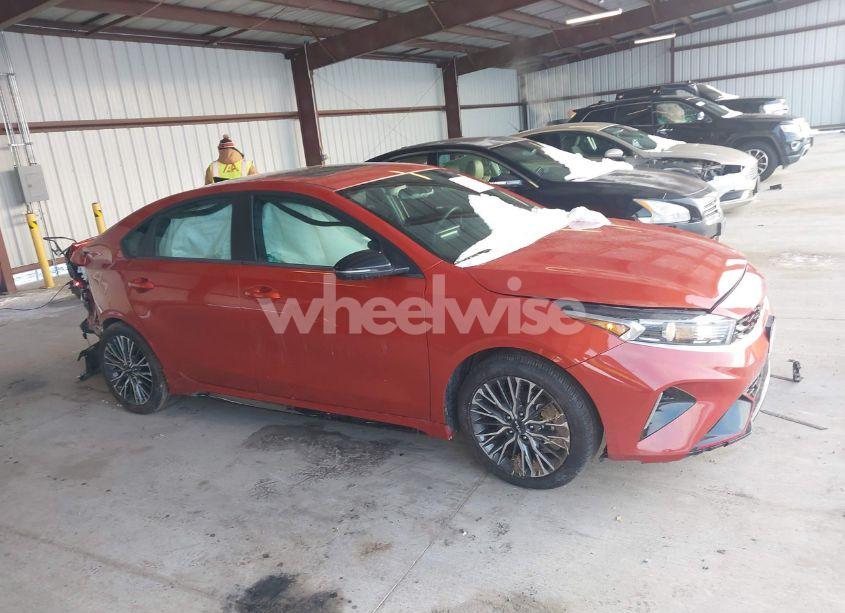 Photo 13 of 2024 Kia Forte GT-LINE (VIN 3KPF54AD2RE701406)