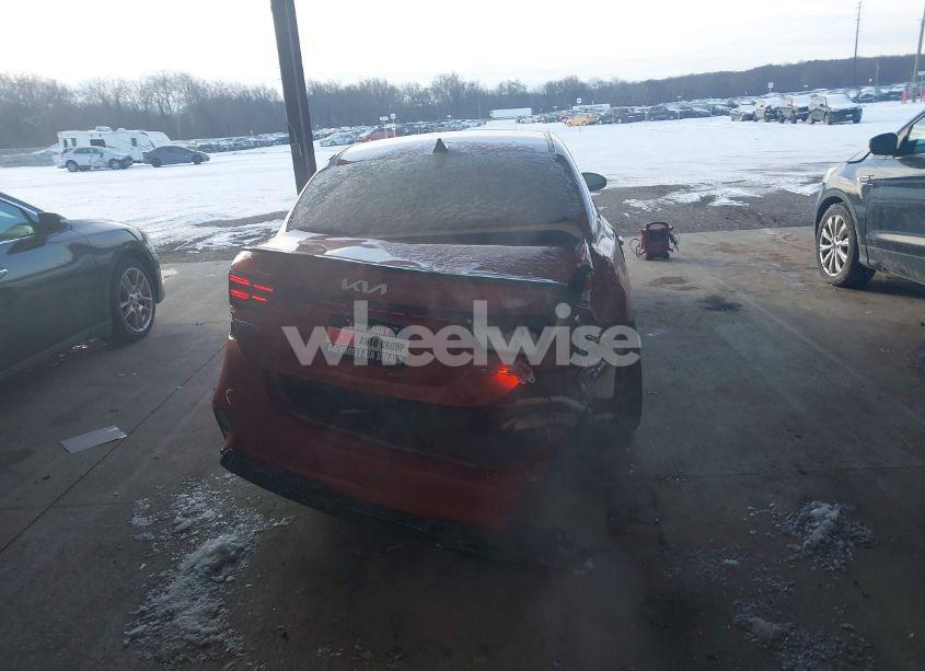 Photo 16 of 2024 Kia Forte GT-LINE (VIN 3KPF54AD2RE701406)