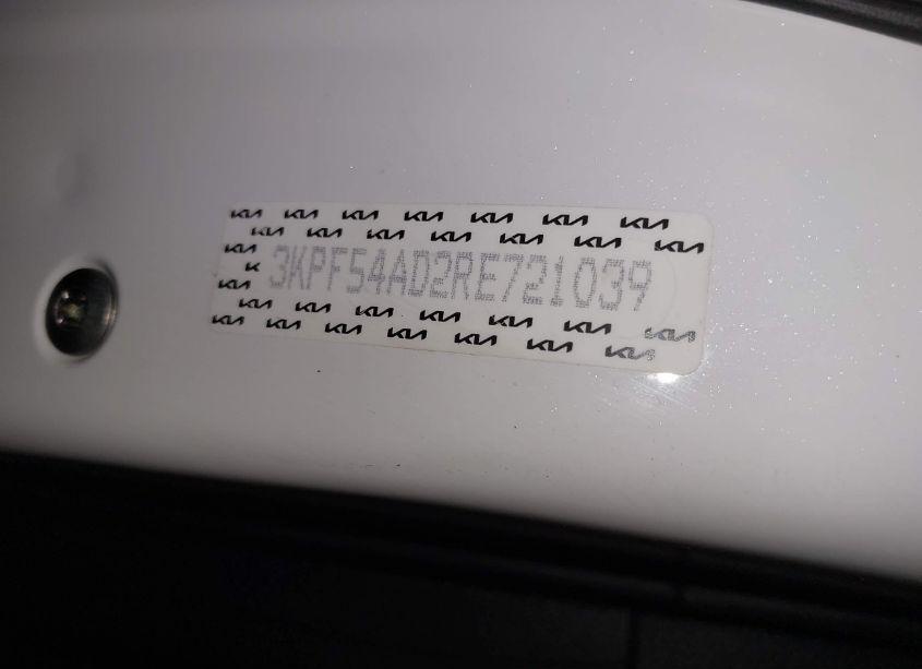 Photo 18 of 2024 Kia Forte GT-LINE (VIN 3KPF54AD2RE721039)