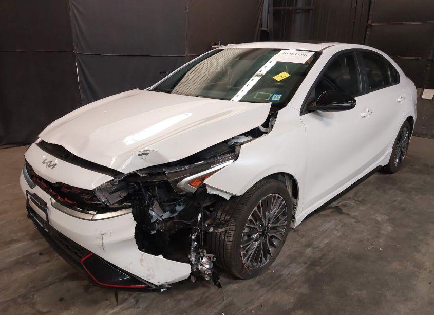 Photo 2 of 2024 Kia Forte GT-LINE (VIN 3KPF54AD2RE721039)