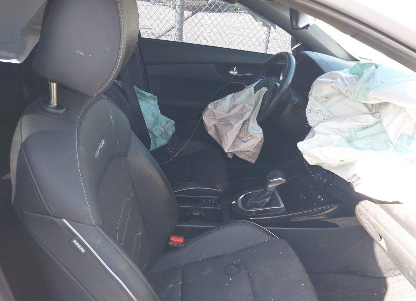 Photo 5 of 2024 Kia Forte GT-LINE (VIN 3KPF54AD2RE728931)