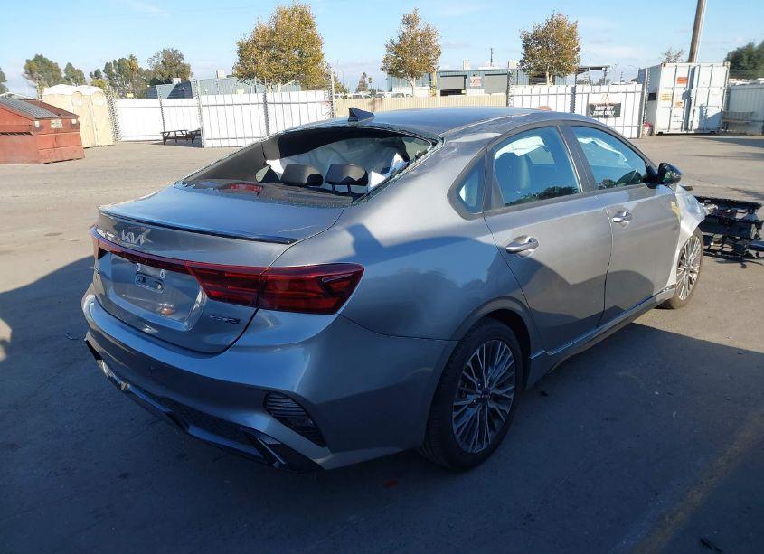 Photo 4 of 2024 Kia Forte GT-LINE (VIN 3KPF54AD2RE745907)