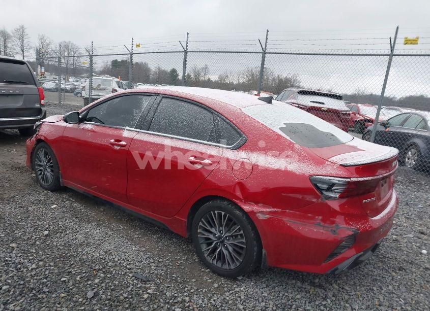 Photo 3 of 2024 Kia Forte GT-LINE (VIN 3KPF54AD2RE762433)