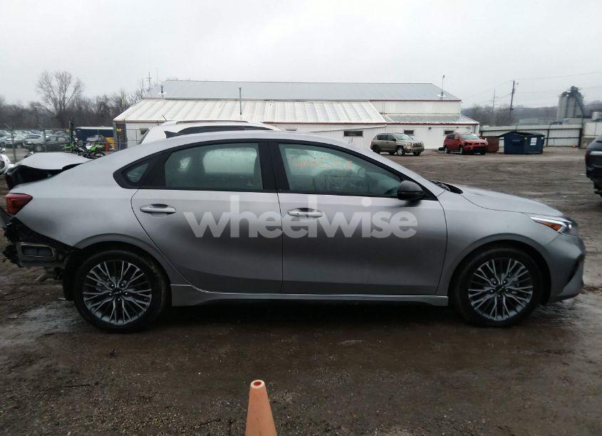 Photo 13 of 2024 Kia Forte GT-LINE (VIN 3KPF54AD2RE796419)