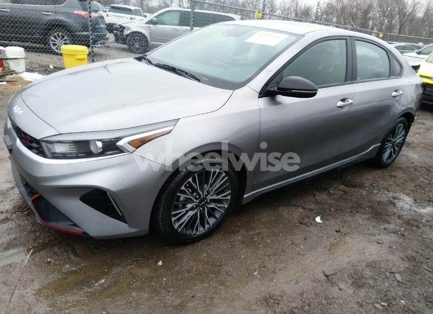 Photo 2 of 2024 Kia Forte GT-LINE (VIN 3KPF54AD2RE796419)