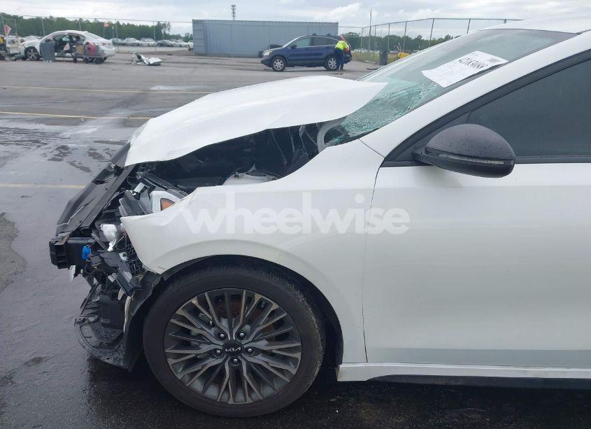 Photo 21 of 2024 Kia Forte GT-LINE (VIN 3KPF54AD2RE800601)