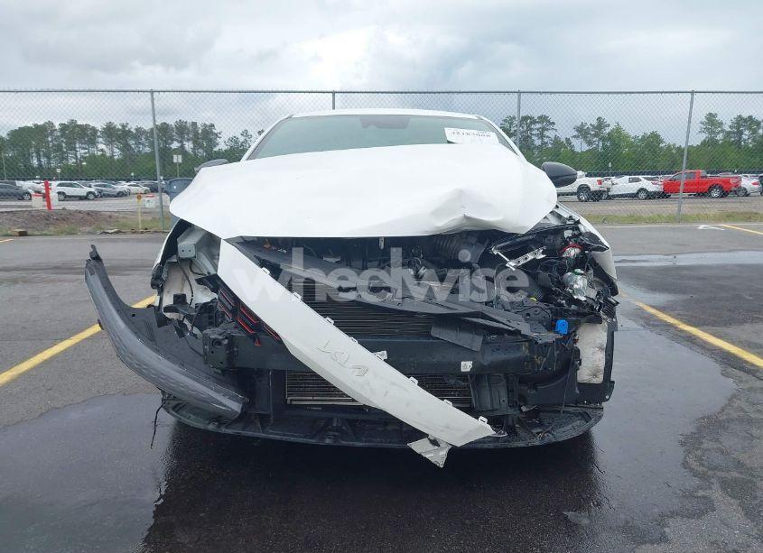 Photo 6 of 2024 Kia Forte GT-LINE (VIN 3KPF54AD2RE800601)