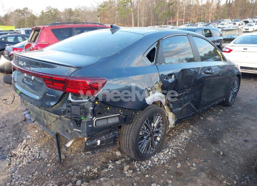 Photo 4 of 2024 Kia Forte GT-LINE (VIN 3KPF54AD2RE816135)