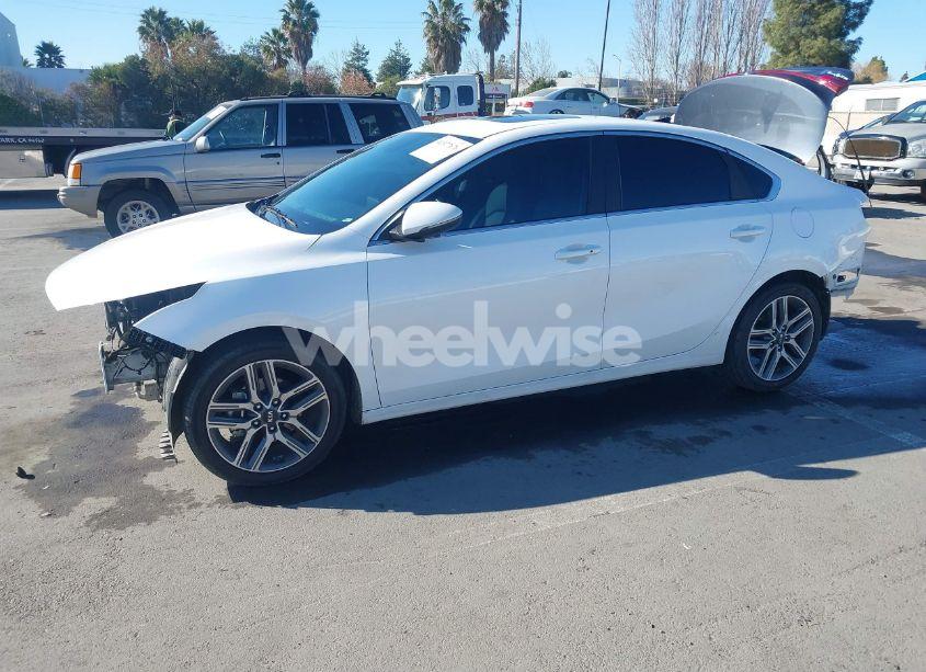 Photo 2 of 2021 Kia Forte EX (VIN 3KPF54AD3ME338137)