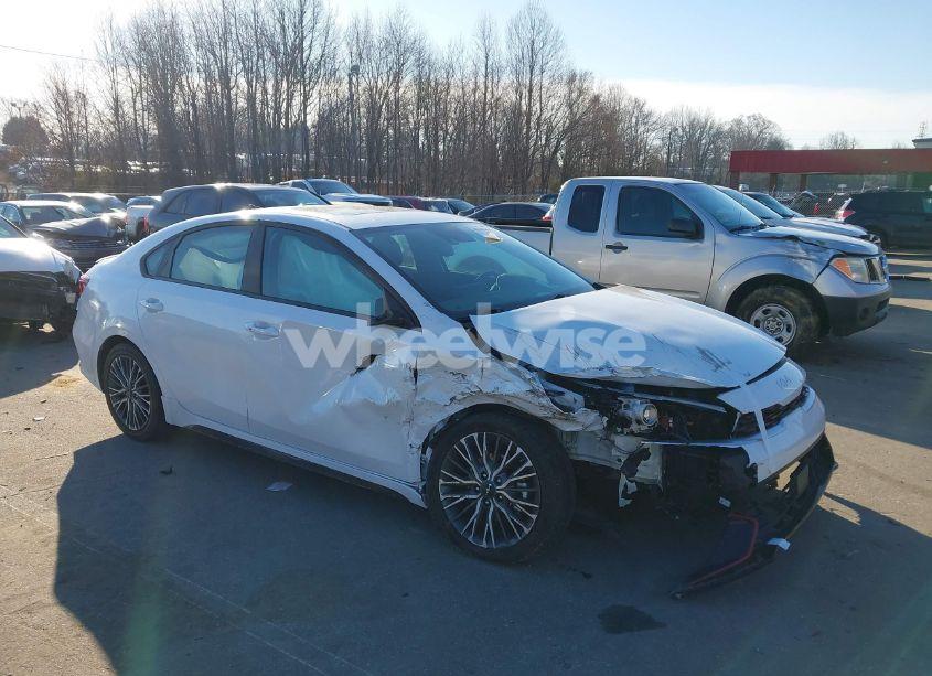 2022 Kia Forte GT-LINE (VIN 3KPF54AD3NE444346) main photo