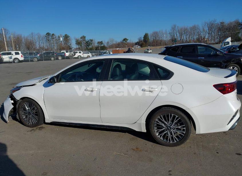 Photo 14 of 2022 Kia Forte GT-LINE (VIN 3KPF54AD3NE444346)