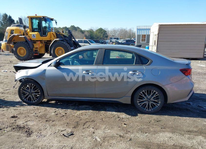 Photo 15 of 2022 Kia Forte GT-LINE (VIN 3KPF54AD3NE489352)