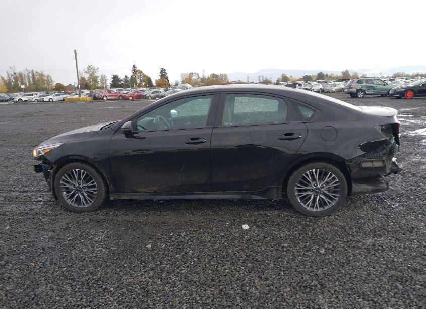 Photo 15 of 2023 Kia Forte GT-LINE (VIN 3KPF54AD3PE577837)