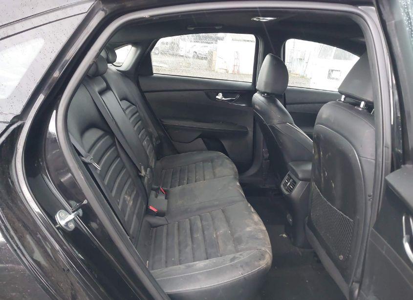 Photo 8 of 2023 Kia Forte GT-LINE (VIN 3KPF54AD3PE577837)