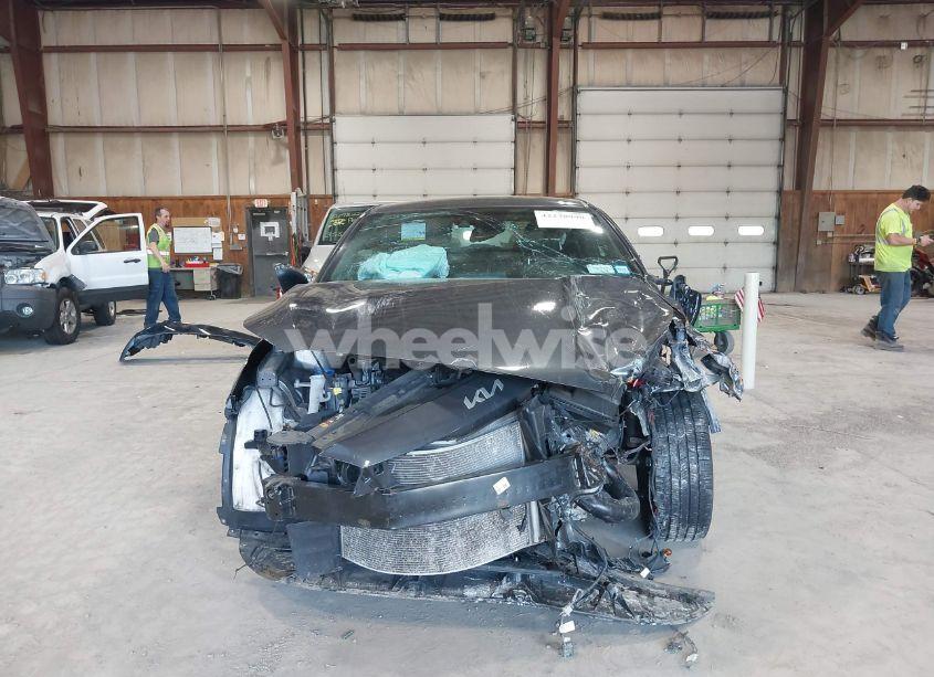 Photo 12 of 2023 Kia Forte GT-LINE (VIN 3KPF54AD3PE581872)