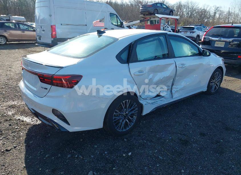 Photo 4 of 2023 Kia Forte GT-LINE (VIN 3KPF54AD3PE585470)