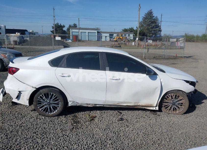 Photo 12 of 2023 Kia Forte GT-LINE (VIN 3KPF54AD3PE587784)