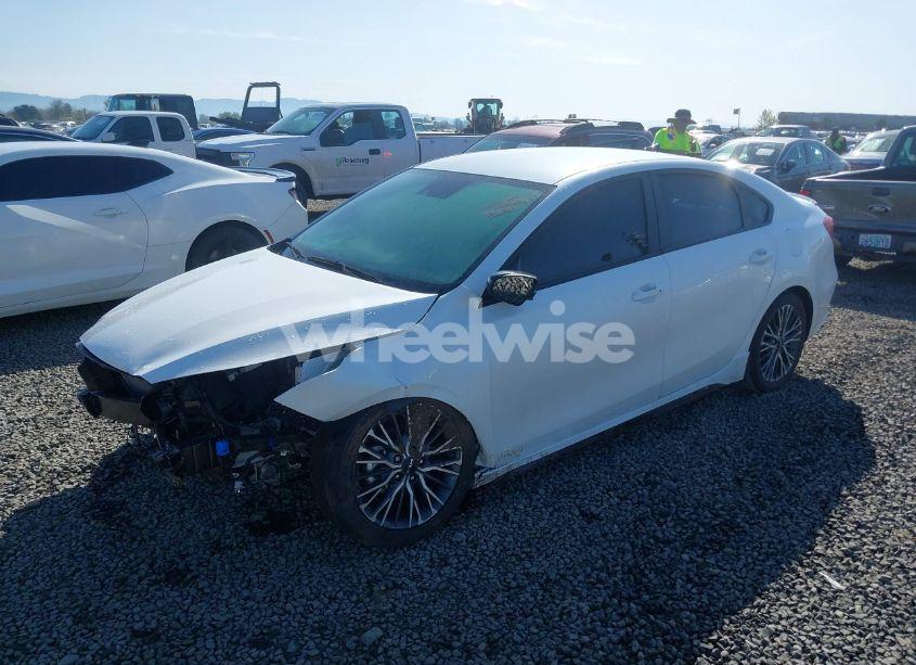 Photo 2 of 2023 Kia Forte GT-LINE (VIN 3KPF54AD3PE587784)