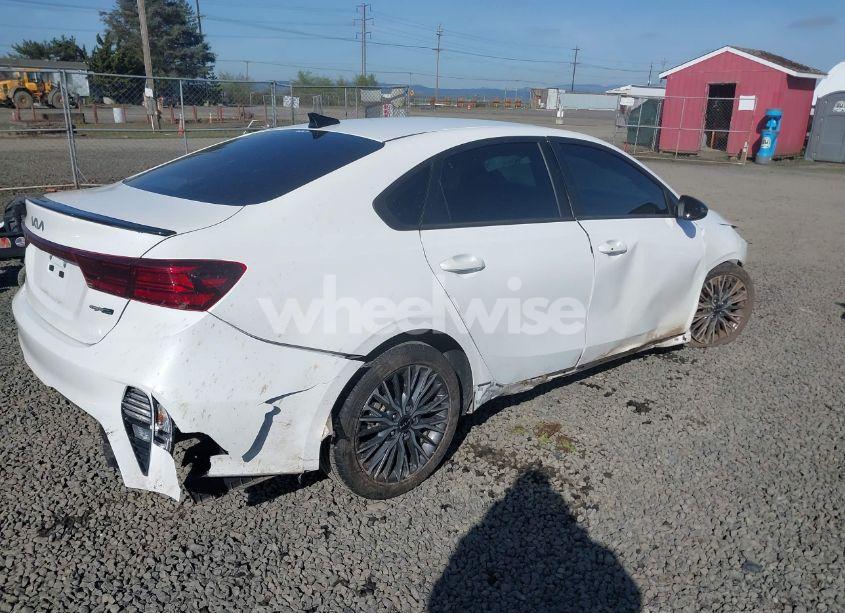 Photo 4 of 2023 Kia Forte GT-LINE (VIN 3KPF54AD3PE587784)